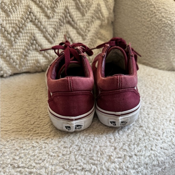 VANS Old Skool Burgundy | 7.5 | Slightly Worn - Picture 2 of 7